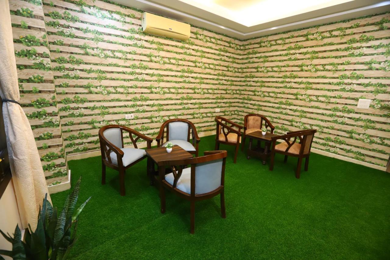 Hotel Nature View Green Park Metro Couple Friendly New Delhi Eksteriør bilde